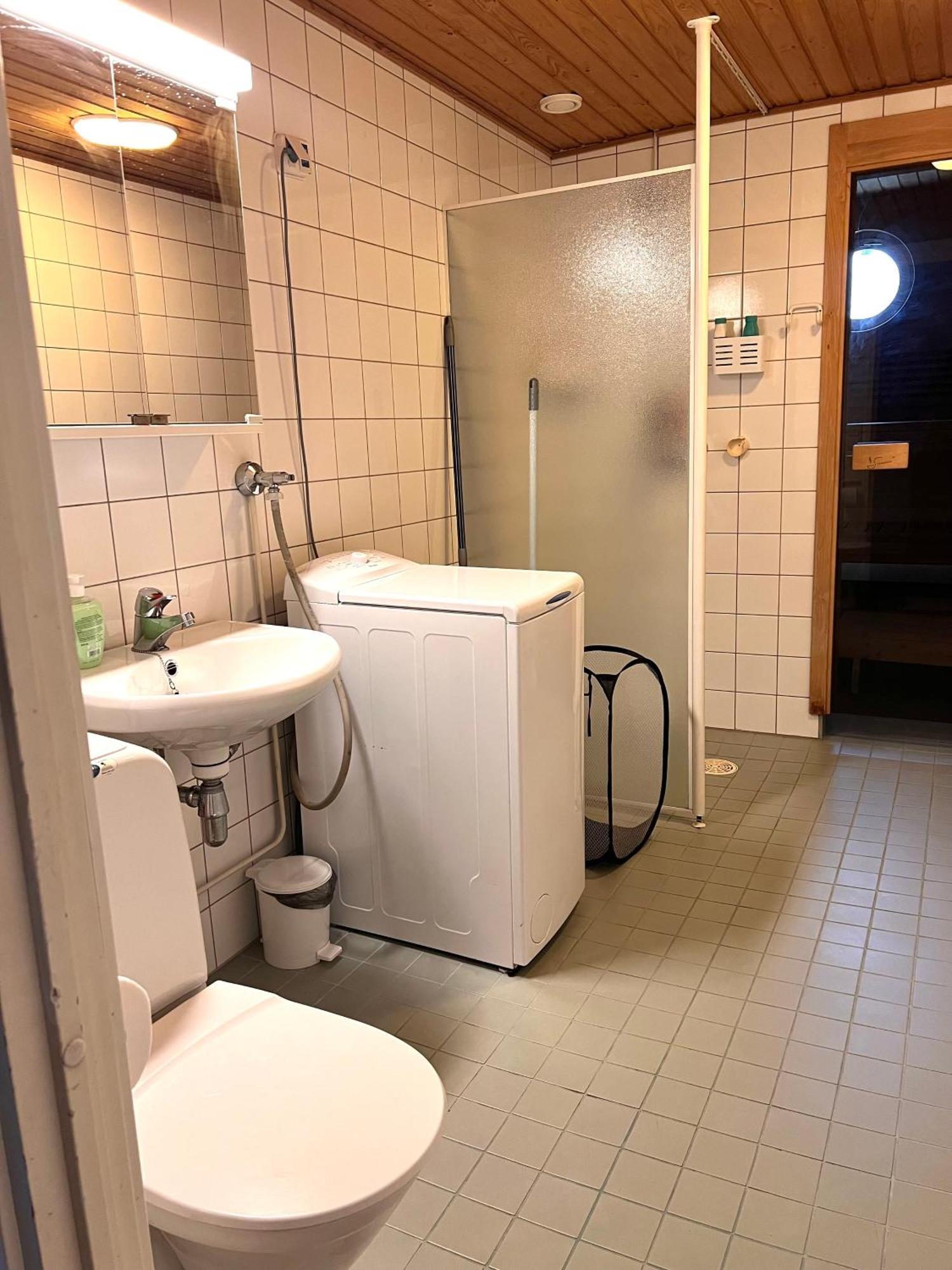 Spacious City Retreat With Private Sauna Хельсинки Экстерьер фото